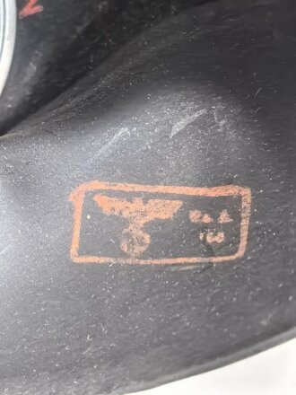 Luftschutz, Volksgasmaske 40 in der originalen Umverpackung, mit Gebrauchsanweisung