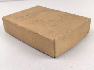 Luftschutz, Volksgasmaske 40 in der originalen Umverpackung, mit Gebrauchsanweisung