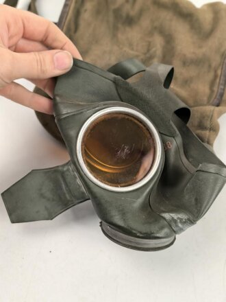 Luftschutz, Volksgasmaske 40 in Bereitschaftstasche