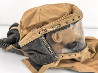 Großbritannien 2.Weltkrieg, Hospital Respirator, Gasmaske für Kopfverletzte.Ungereinigt, datiert 1943