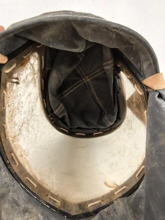 Großbritannien 2.Weltkrieg, Hospital Respirator, Gasmaske für Kopfverletzte.Ungereinigt, datiert 1943