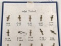 Mustertafel mit Knöpfen der Firma "Assmann & Söhne Lüdenscheid" vermutlich nach 1945