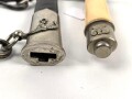 Polen, Dolch für Angehörige der Luftwaffe, Modell 1954. Guter Gesamtzustand, Samt zwei Schießauszeichnungen, die an Gehänge befestigt sind