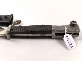 Seitengewehr KS98 Reichswehr oder frühe Wehrmacht. Wuchtiges Stück, die Scheide alt überlackiert
