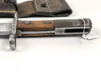 Schweiz, Seitengewehr Modell 1914 mit Sägerücken im Koppelschuh. Guter Gesamtzustand