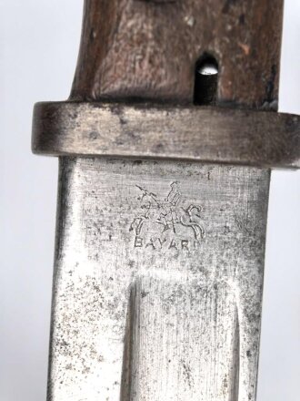 1. Weltkrieg, Seitengewehr 14 mit Stahlblechscheide. Hersteller Bayard