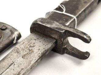1. Weltkrieg, Ersatz Seitengewehr . Gereinigtes Stück mit resten des Originallack