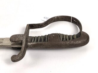 Preußen, Säbel für einen Angehörigen im Feldartillerie Regiment No. 46 . Eigentumstück mit doppelseitiger Klingenätzung, ungereinigtes Stück, die Scheide fehlt