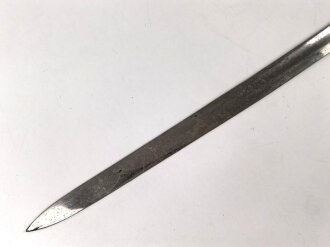Preußen, Säbel für einen Angehörigen im Feldartillerie Regiment No. 46 . Eigentumstück mit doppelseitiger Klingenätzung, ungereinigtes Stück, die Scheide fehlt