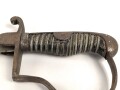 Preußen, Säbel für einen Angehörigen im Feldartillerie Regiment No. 46 . Eigentumstück mit doppelseitiger Klingenätzung, ungereinigtes Stück, die Scheide fehlt