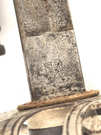Preußen, Kavalleriedegen KD89. Ungereinigtes Stück mit biedseitiger, schwacher Klingenätzung  von WKC, Klingenlänge 83cm und breite 2,2cm