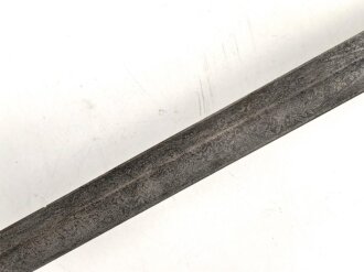 Preußen, Kavalleriedegen KD89. Ungereinigtes Stück mit biedseitiger, schwacher Klingenätzung  von WKC