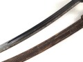 Niederlande, " Klewang" Säbel Modell 1911. Hersteller " Hembrug". Ungereinigtes Stück mit Koppelschuh und dem seltenen Portepee
