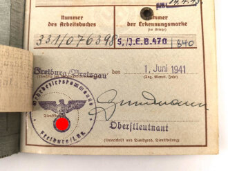 Wehrpaß Heer, eingestellt 22. Mai 1942 bei  Infanterie Ersatz. Btl. 470