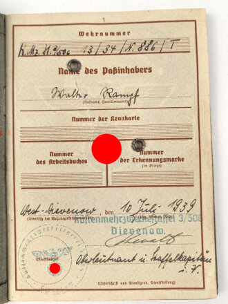 Wehrpaß Luftwaffe, ausgestellt 10.6.1939 bei Küstenmehrzweckstaffel 3 / 508 Dievenow