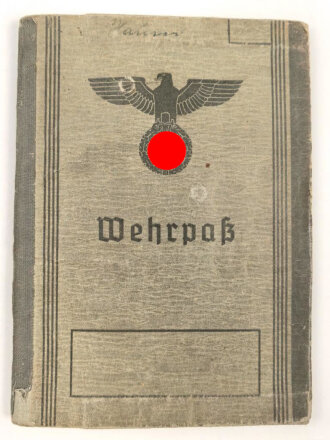 Wehrpaß Heer, eingestellt am 2.9.41 bei Infanterie Ersatz. Batl. 61 München.