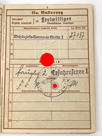 Wehrpaß Luftwaffe, ausgestellt 9.3.1937 bei Flieger Ersatz Abteilung 13