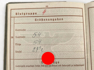 Wehrpaß Heer, eingestellt am 1.4.43 bei Grenadier Ersatz Btl 96