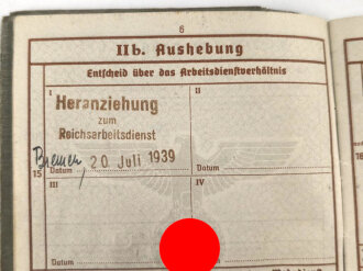 Wehrpaß Heer, eingestellt am 1.4.43 bei Grenadier Ersatz Btl 96