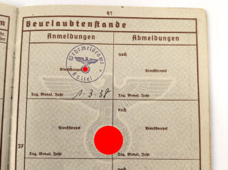 Wehrpaß Luftwaffe, eingestellt am 24.10.37 bei Luftnachrichten Abteilung I/14 Münster.