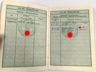 Polizei Dienstpaß eines Angehörigen aus Linz, ausgestellt 1940