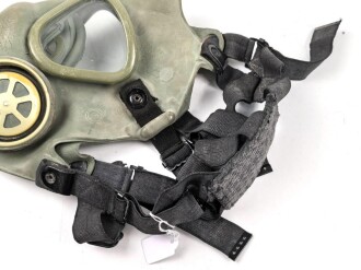 Jugoslawien, Gasmaske / ABC Schutzmaske M1. Gummi weich, riecht