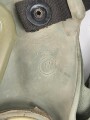 Jugoslawien, Gasmaske / ABC Schutzmaske M1. Gummi weich, riecht