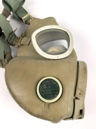 Polen, Gasmaske / Schutzmaske MP-4. Komplett mit...