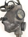 Belgien, Gasmaske für Zivilbevölkerung " Englebert Mod. E.2-339" Gummi weich, ungereinigt, datiert 1939