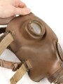 Italien, Gasmaske Modell O.39 datiert 1940. Gummi weich