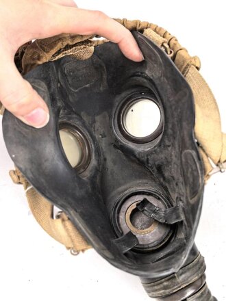 Italien, Gasmaske Modell O.41Rs datiert 1942. Gummi weich