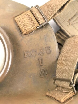 Italien, Gasmaske Modell P.C.35 . Gummi weich