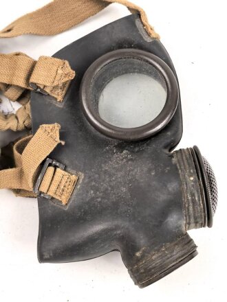 Italien, Gasmaske Modell T.35- SIR . Gummi weich