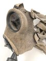 Tschechoslowakei 2. Weltkrieg, Gasmaske VZ35 mit Filter in gutem Zustand, datiert 1935