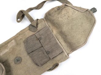 Italien, Gasmaskentasche Modell 1935. Getragenes Stück