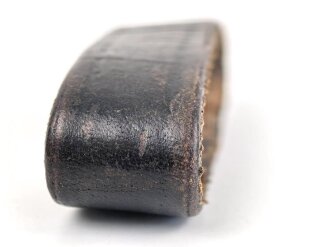Lederner Schieber Wehrmacht. Schwarzes Leder, Innenmaß 53mm