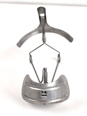 Deutschland nach 1945, Gasmaskenspanner aus Aluminium ,...