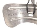 Deutschland nach 1945, Gasmaskenspanner aus Aluminium , datiert 1960