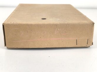 Volksgasmaske 40 in originaler Umverpackung, mit Gebrauchsanweisung