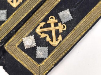 Kriegsmarine, Paar Schulterstücke, ungereinigt