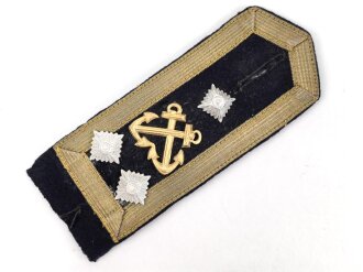 Kriegsmarine,einzelnes Schulterstück, ungereinigt