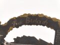 Minensucher Kriegsabzeichen, Hersteller "Fec. Adolf Bock - Ausf. Schwerin Berlin" Rückseitig mit Trägernamen versehen und " erhaben" geklopft. Gute vergoldung