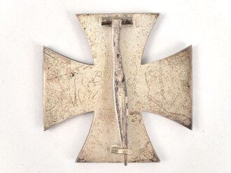 Eisernes Kreuz 1. Klasse 1939 – Hersteller L/50 für  Godet & Co., Berlin. das Hakenkreuz mit 100% Lack, Rückseitig Trägername