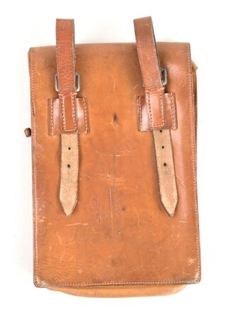 Kartentasche Luftwaffe. getragenes Kammerstück der "Flieger Ersatz Abteilung 25", datiert 1935