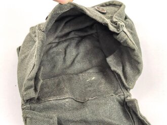 Koppeltasche für einen Ersatz Gasmaskenfilter der Wehrmacht, datiert 1944