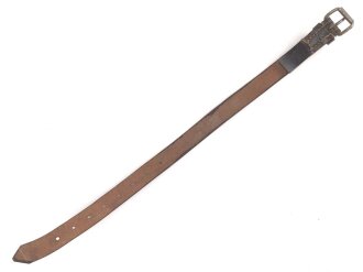 Schnallriemen aus Leder Wehrmacht. Breite 2,5cm, Gesamtlänge 58cm