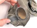 Brille Wehrmacht aus graublauem Leder  mit leicht getönten Gläsern. Guter Gesamtzustand