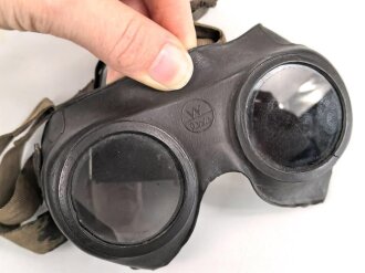 Brille Wehrmacht aus graubraunem Gummi. Leicht...