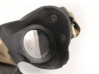 Brille Wehrmacht aus graubraunem Gummi. Leicht getönte Gläser, Hersteller OWA
