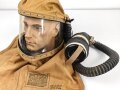 Großbritannien 2.Weltkrieg, Hospital Respirator, Gasmaske für Kopfverletzte.Ungereinigt, datiert 1944